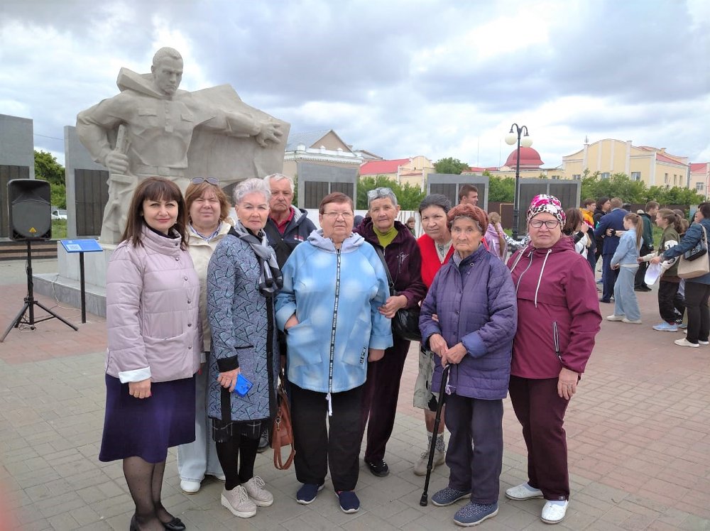 В комплексном центре социального обслуживания населения города Троицка прошли мероприятия, посвященные Дню памяти и скорби