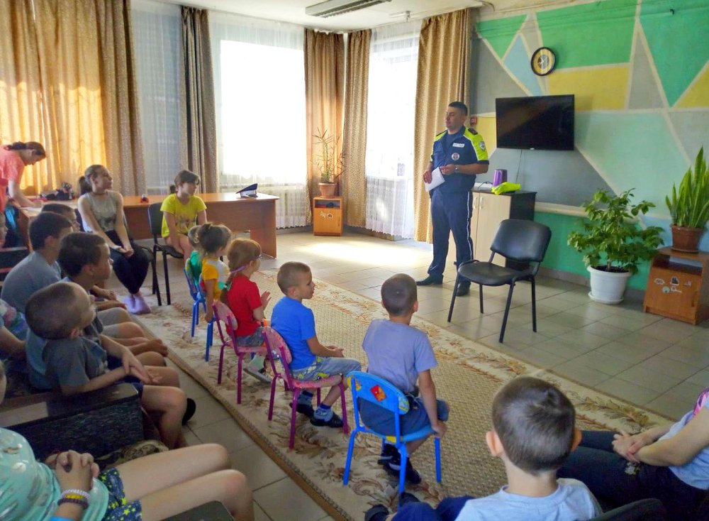 В социальном приюте для детей и подростков города Троицка прошло обучающее мероприятие «Безопасность пешеходов»