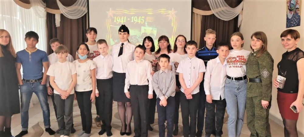 К ребятам центра помощи детям пришли дорогие гости