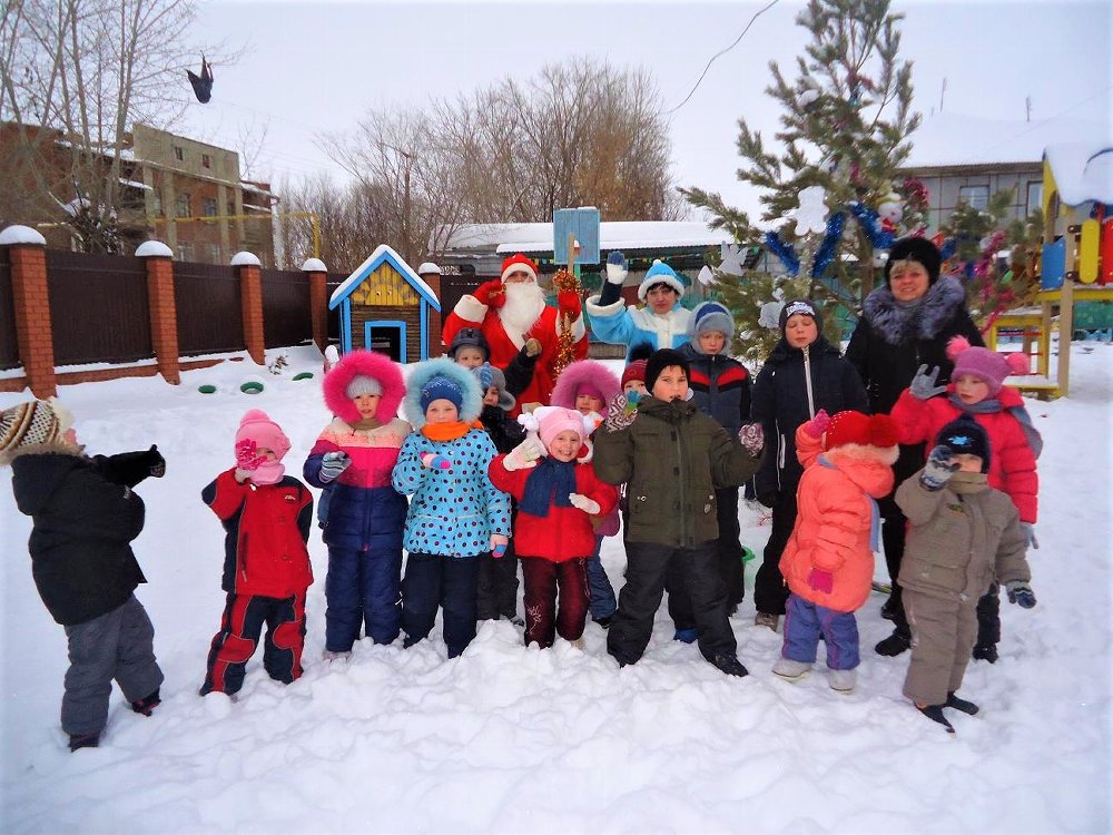 Новогодние каникулы – самое весёлое время в году.