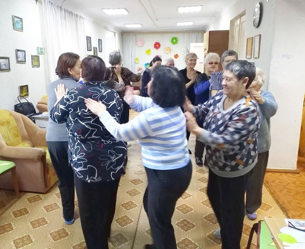 В МБУ «Комплексный центр» города Троицка прошло групповое занятие с психологом