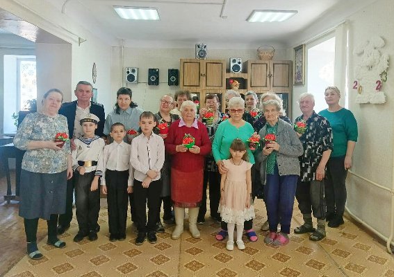 8 марта - день радости и красоты!