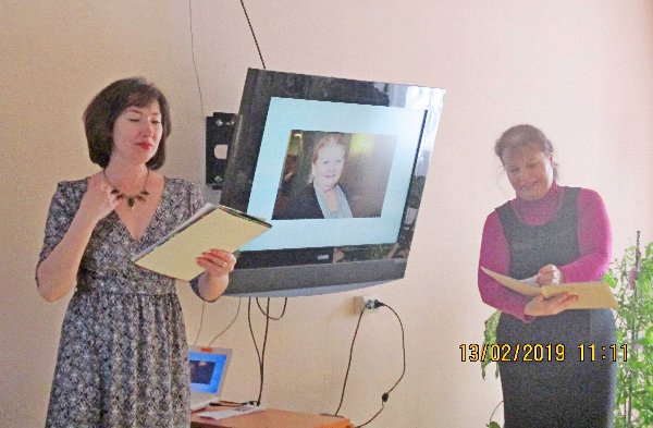 Час искусства за кулисами театра