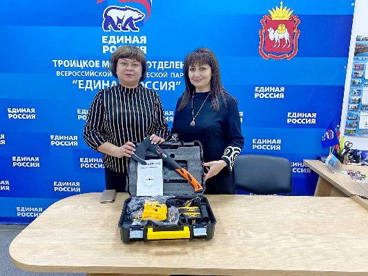 Сотрудники системы социальной защиты продолжают оказывать гуманитарную помощь участникам СВО