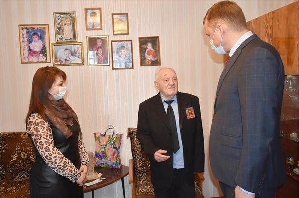 Александр Виноградов встретился с блокадниками Ленинграда