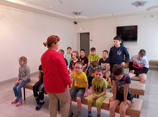 В МКУ «Центр помощи детям» прошел воспитательный час «Безвредно ли пиво и энергетики?»