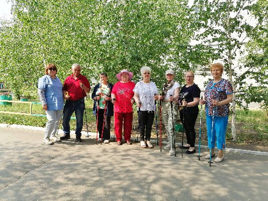 В комплексном центре социального обслуживания населения города Троицка прошли мероприятия, приуроченные к акции «Шаги здоровья»