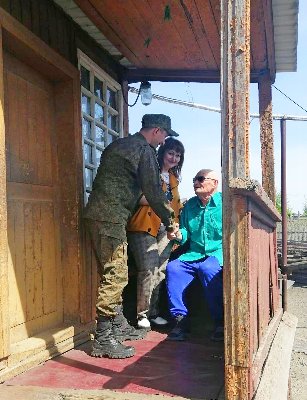Троичанина, труженика тыла Пугач Ивана Антоновича поздравили с Днем Победы