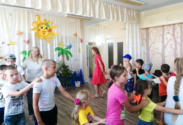 В МКУ «Центр помощи детям» города Троицка прошел тематический день – «День экологии и безопасности в природе»