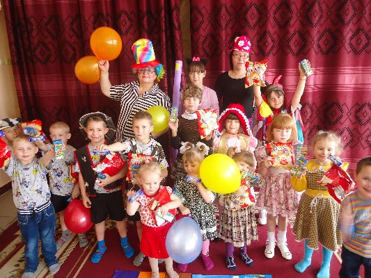 Дружат дети всей земли
