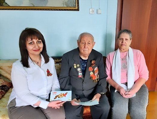 Участника Великой Отечественной войны Мухамеджанова Ахмедуллу Зайдуллича поздравили с Днем Победы