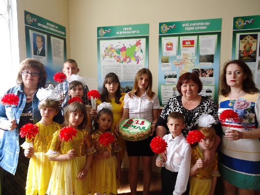 С подарками в гости