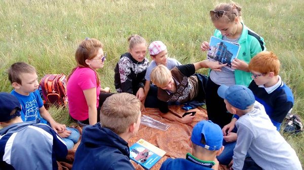 Воспитанники и педагоги МКУ «Центр помощи детям» города Троицка совершили поход одного дня в рамках экскурсионно-краеведческой деятельности