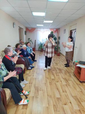 В отделении дневного пребывания граждан пожилого возраста и инвалидов состоялась традиционная встреча отдыхающих с психологом