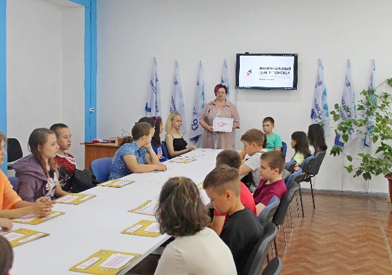 Знакомство с профессиями