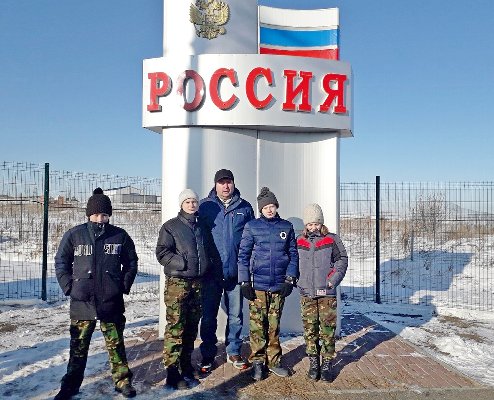 На Троицкой заставе состоялось торжественное открытие Мемориальной доски в честь героя-пограничника Виталия Рязанова