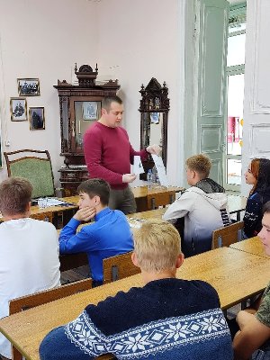 Воспитанники МКУ «Центр помощи детям» и дети из замещающих семей приняли участие в мероприятии «Детективные истории»