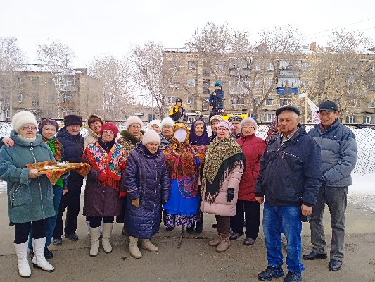 Собирайся народ, Масленица идет!