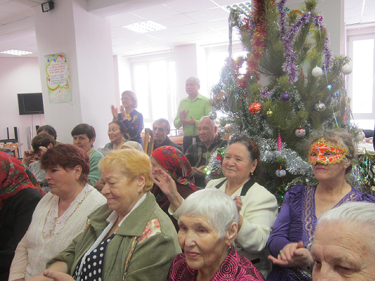Новогодний праздник для ветеранов