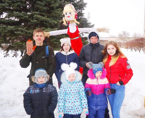 Воспитанники социального приюта для детей и подростков города Троицка весело провели весенние праздники