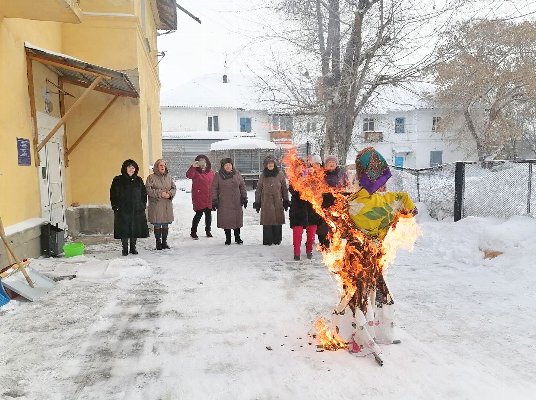 Здравствуй масленица! Прощай Зима!