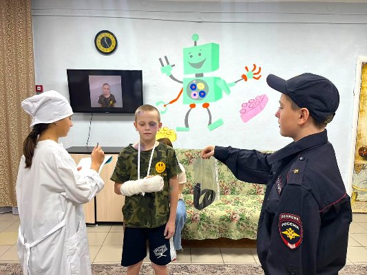 В социальном приюте для детей и подростков города Троицка состоялось ток-шоу «Слова нужны для понимания, ремень – не метод воспитания!»