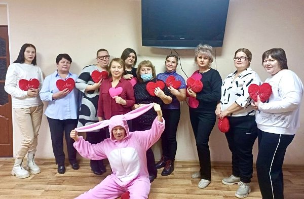 В комплексном центре социального обслуживания населения города Троицка состоялось празднование Дня матери