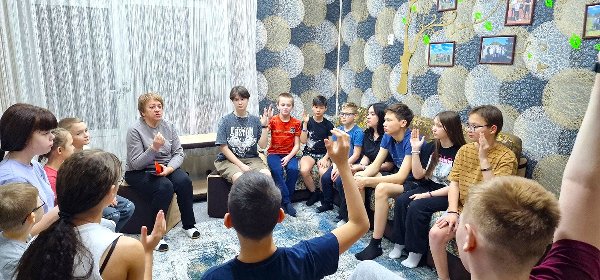 В центре помощи детям города Троицка большое внимание уделяется воспитанию семейных ценностей